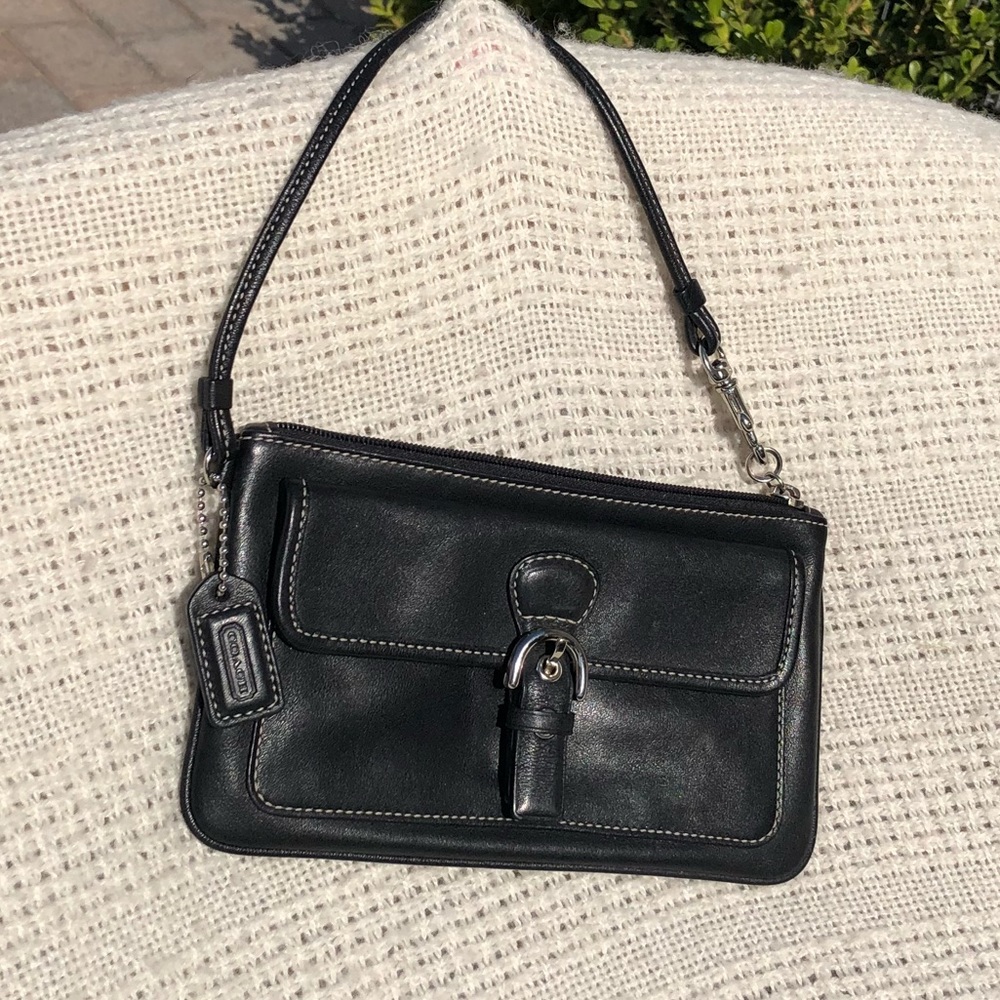 Vintage black leather Soho Coach wristlet wallet